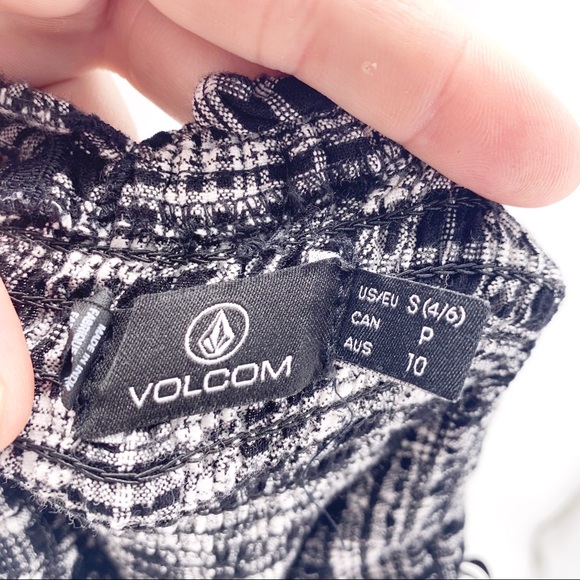 Volcom Black and White Mini Dress Size Small - Picture 9 of 9
